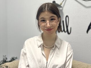 CiaLyn's Teen live cam shows Profile Image