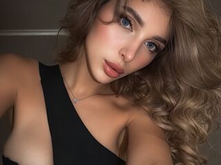 LuluBlanco's Fuck Profile Image